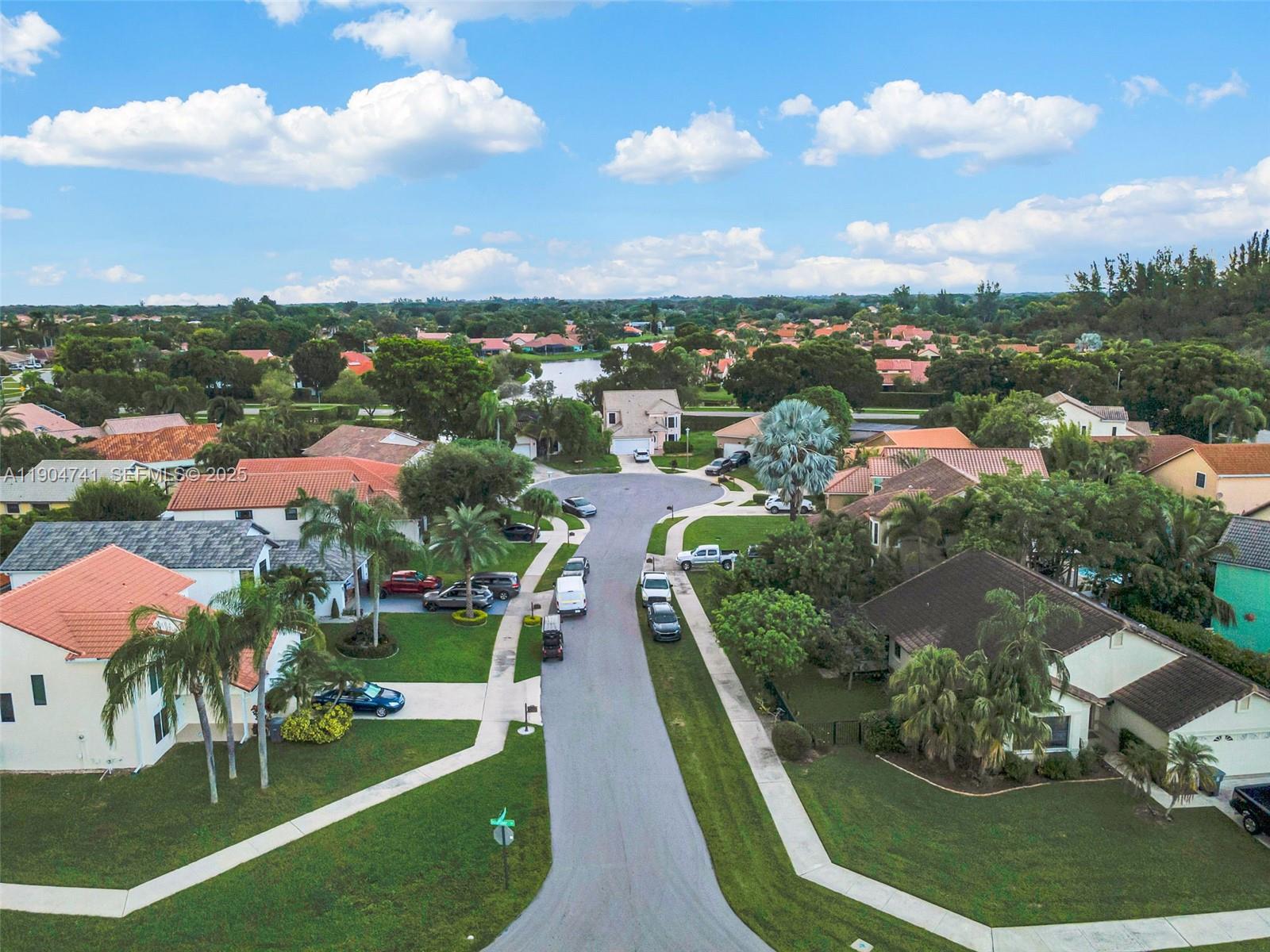 18916 Red Coral Way Boca Raton, FL 33498 - Photo 26 of 30 Gallery Image 26