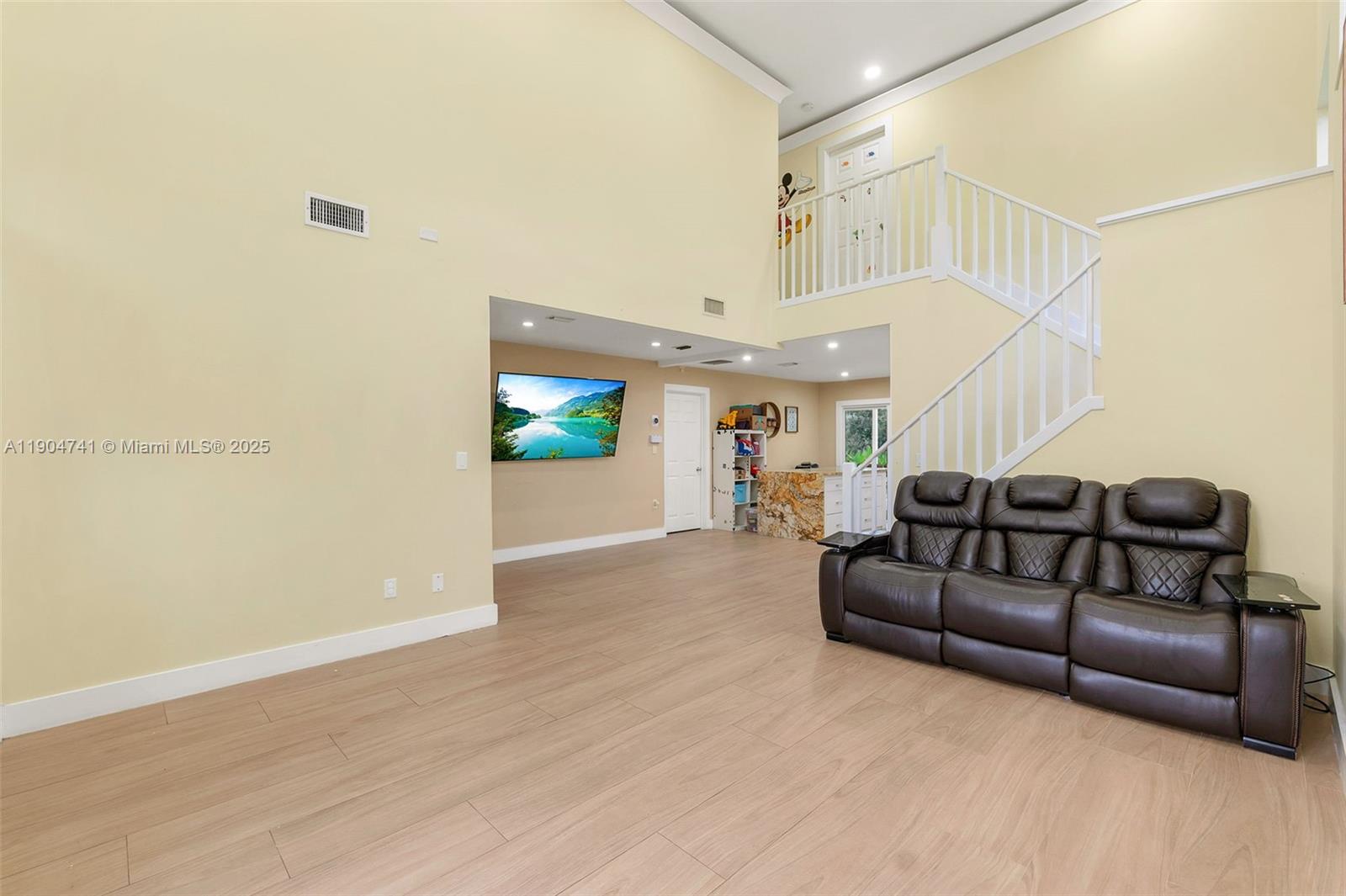 18916 Red Coral Way Boca Raton, FL 33498 - Photo 7 of 30