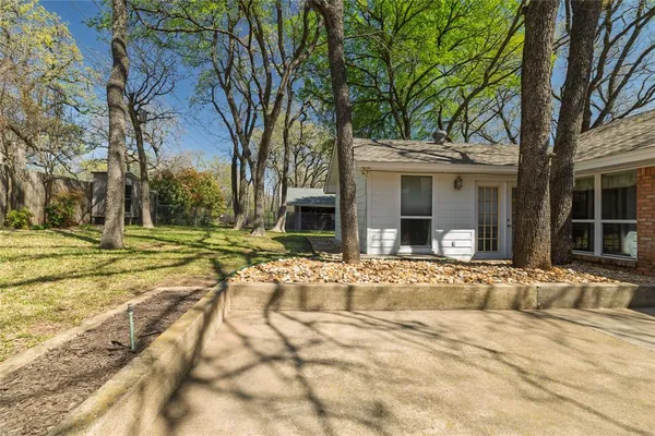 $320,000 | 944 Mountain Terrace, Hurst, TX 76053
