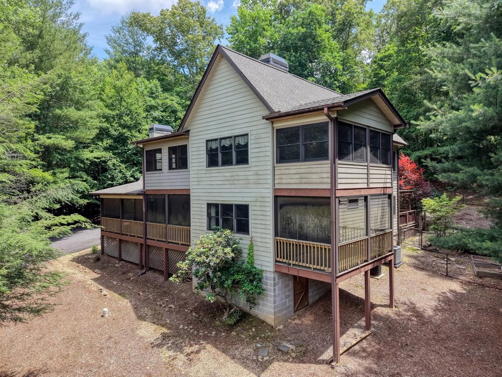 2930 Hicks Gap Road Blairsville, GA 30512 - Photo 3 of 64