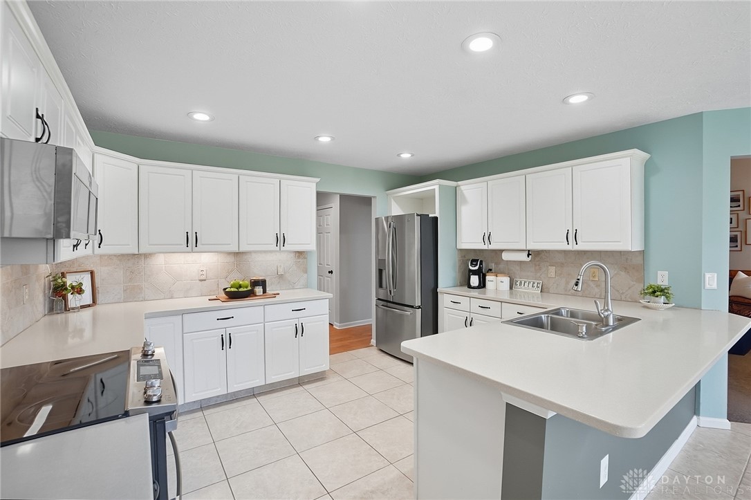1051 Millstone Road Dayton, OH 45458 - Photo 13 of 48 Gallery Image 13