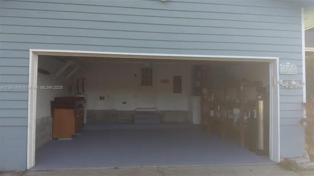 a close up of a shower