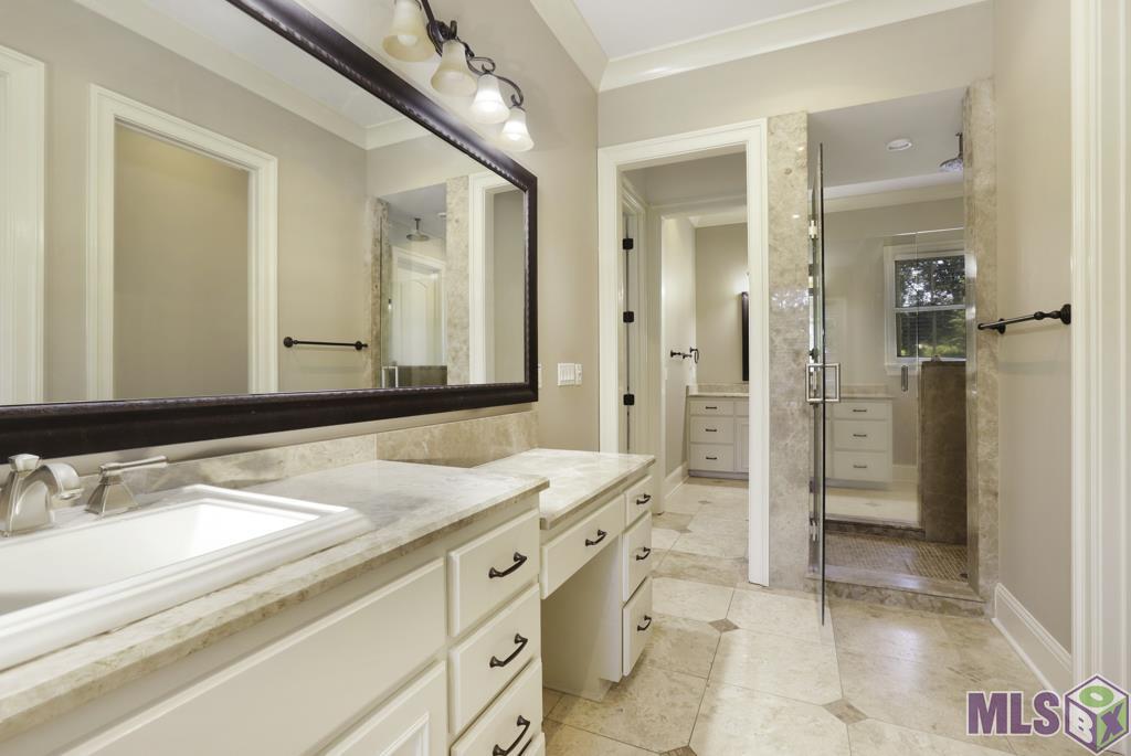 15009 Via Horti Court Baton Rouge, LA 70810 - Photo 22 of 59