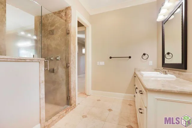 $970,000 | 15009 Via Horti Court, Baton Rouge, LA 70810