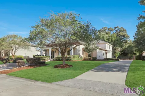 $970,000 | 15009 Via Horti Court, Baton Rouge, LA 70810