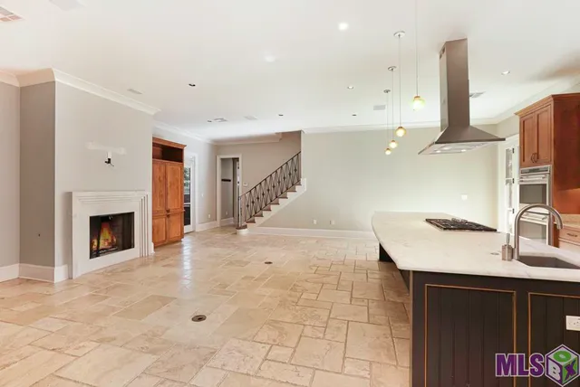 $970,000 | 15009 Via Horti Court, Baton Rouge, LA 70810