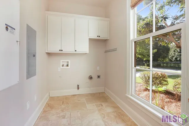 $970,000 | 15009 Via Horti Court, Baton Rouge, LA 70810