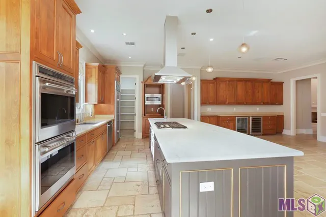 $970,000 | 15009 Via Horti Court, Baton Rouge, LA 70810