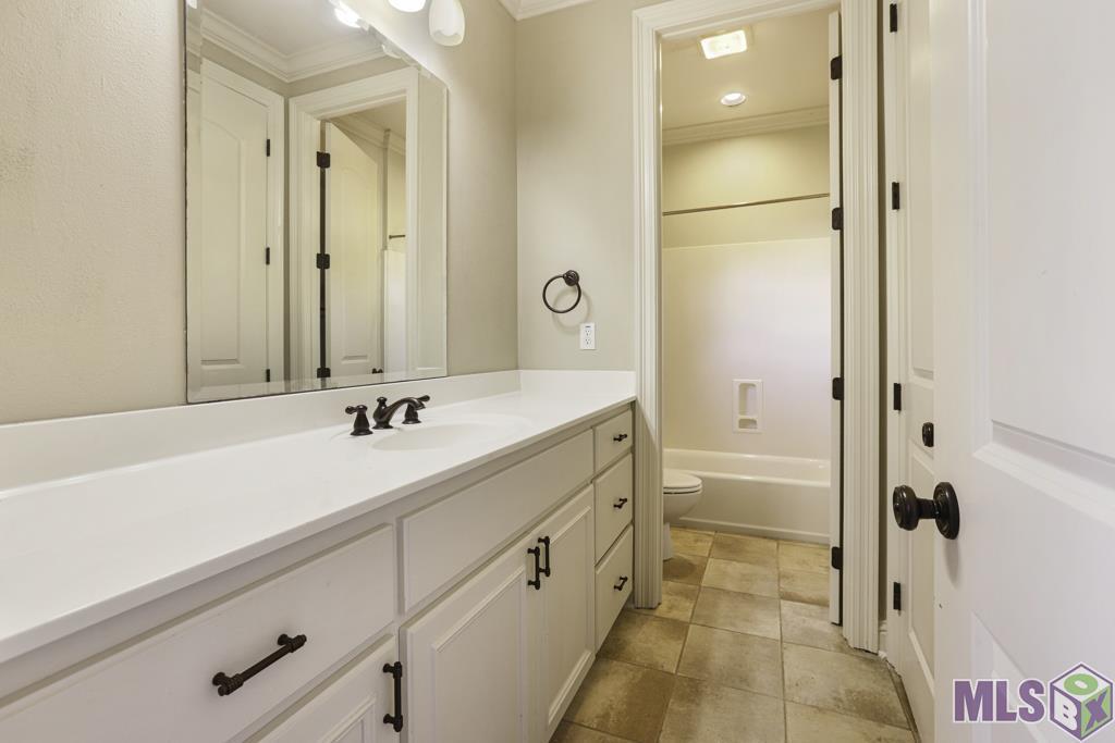 15009 Via Horti Court Baton Rouge, LA 70810 - Photo 49 of 59