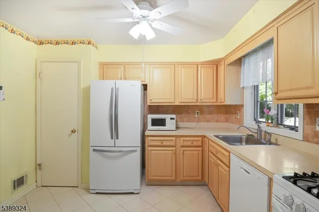 $750,000 | 195 Mt Pleasant Avenue, Rockaway, NJ 07866