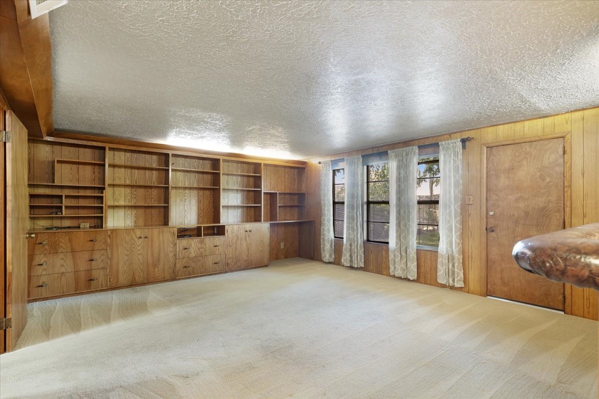 1403 Marlock Lane Pasadena, TX 77502 - Photo 11 of 32 a view of an empty room with a window
