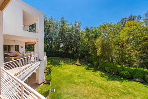 $1,995,000 | 351 Las Tuero Court, Camarillo, CA 93010