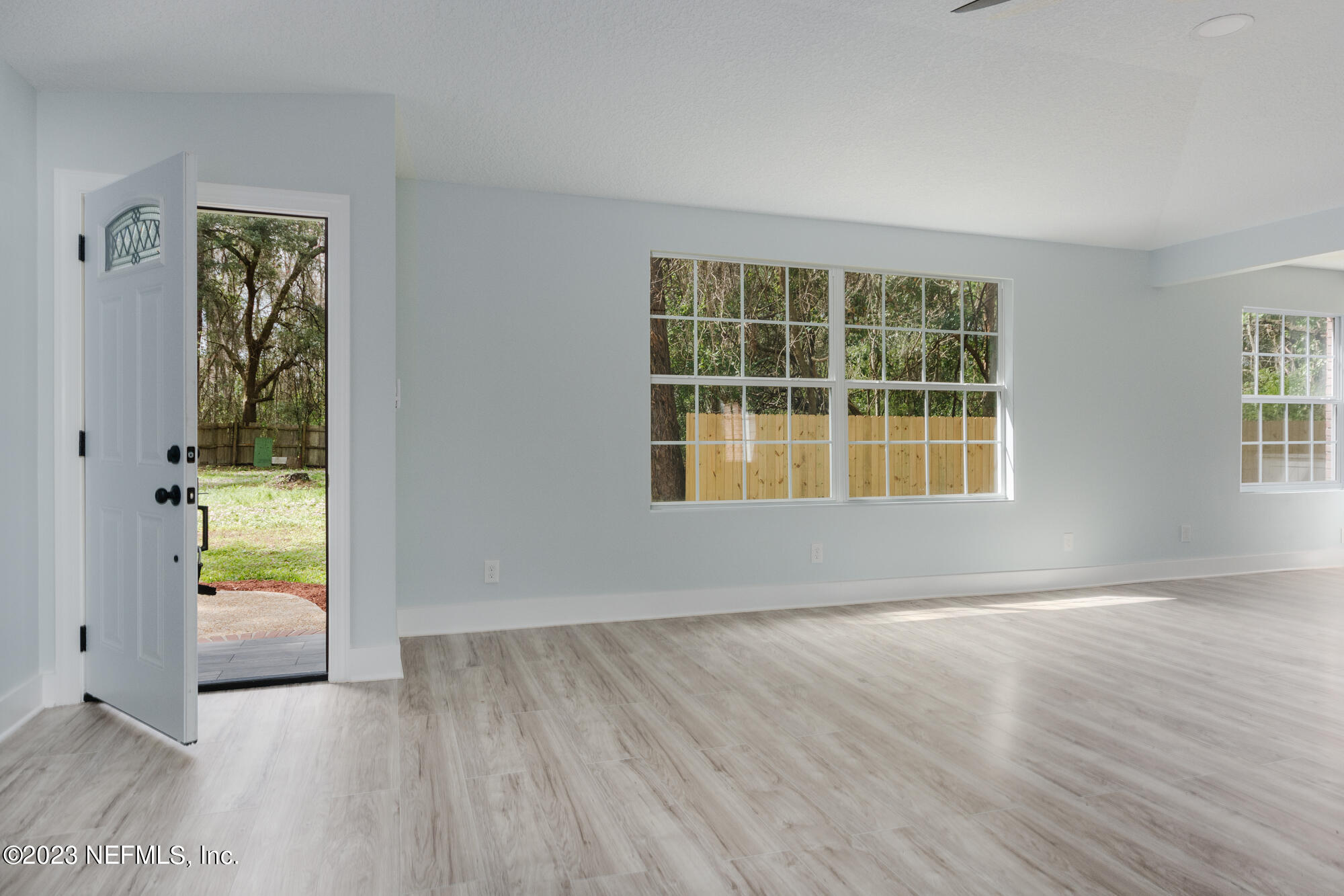 8655 New Kings Road Jacksonville, FL 32219 - Photo 4 of 19 A2127-DSC_4675