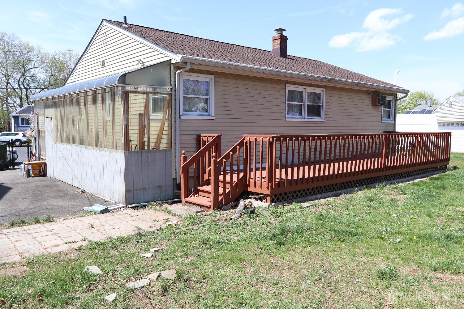 89 Oak Lane Edison, NJ 08817 - Photo 20 of 27