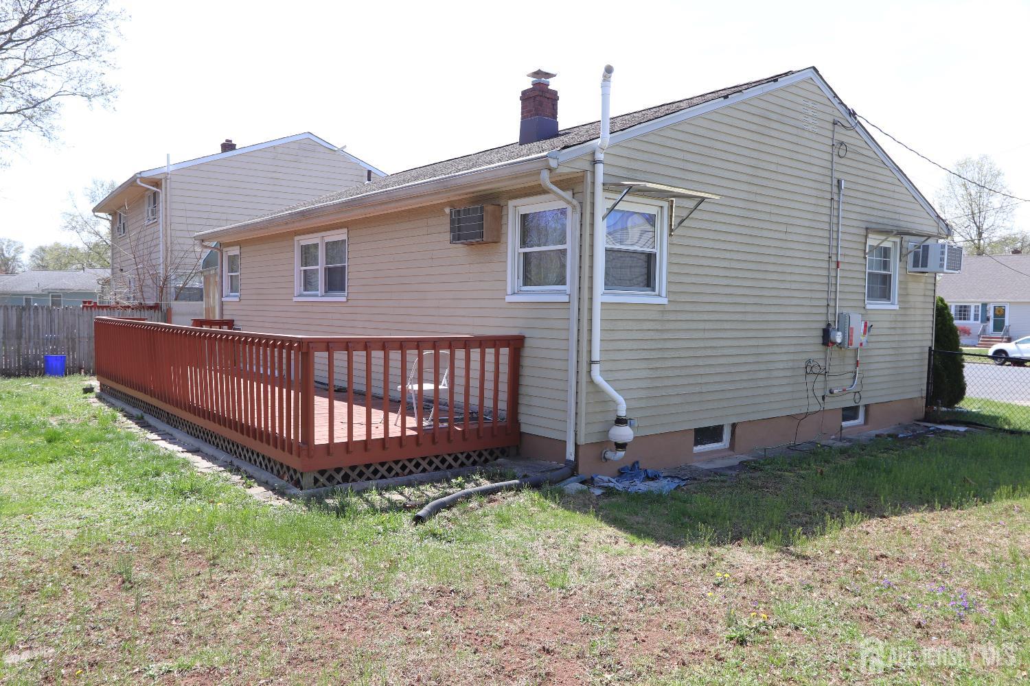 89 Oak Lane Edison, NJ 08817 - Photo 23 of 27