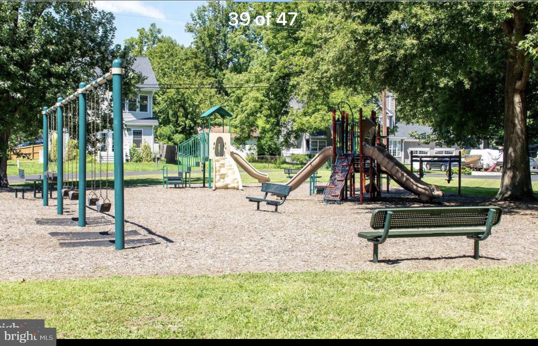 117 Oakwood Road Edgewater, MD 21037 - Photo 11 of 18