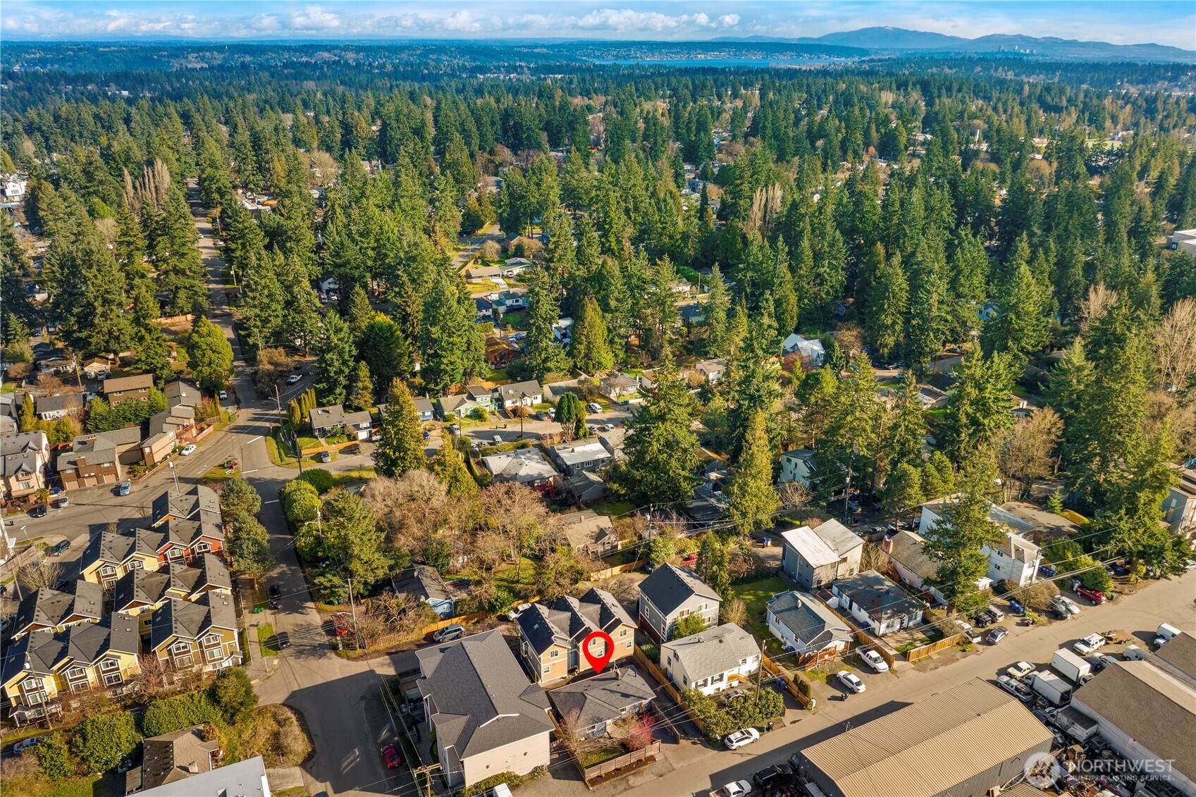 14052 Midvale Avenue North Seattle, WA 98133 - Photo 28 of 29