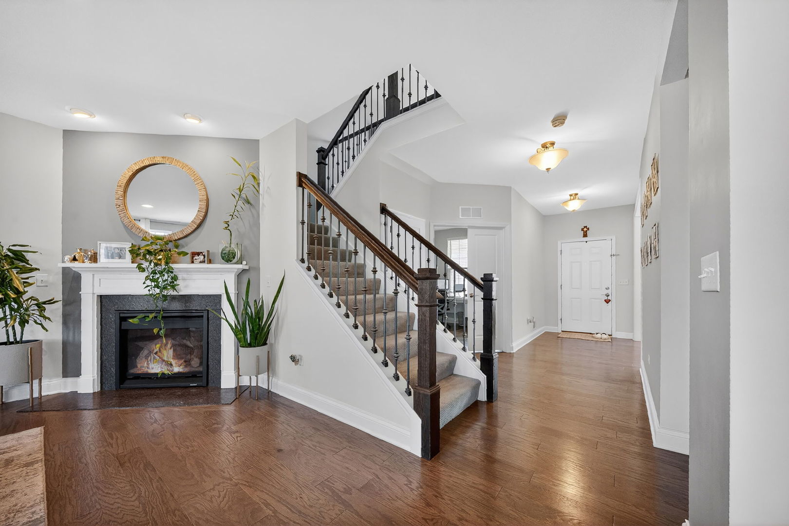 4319 Plantree Road Naperville, IL 60564 - Photo 5 of 69