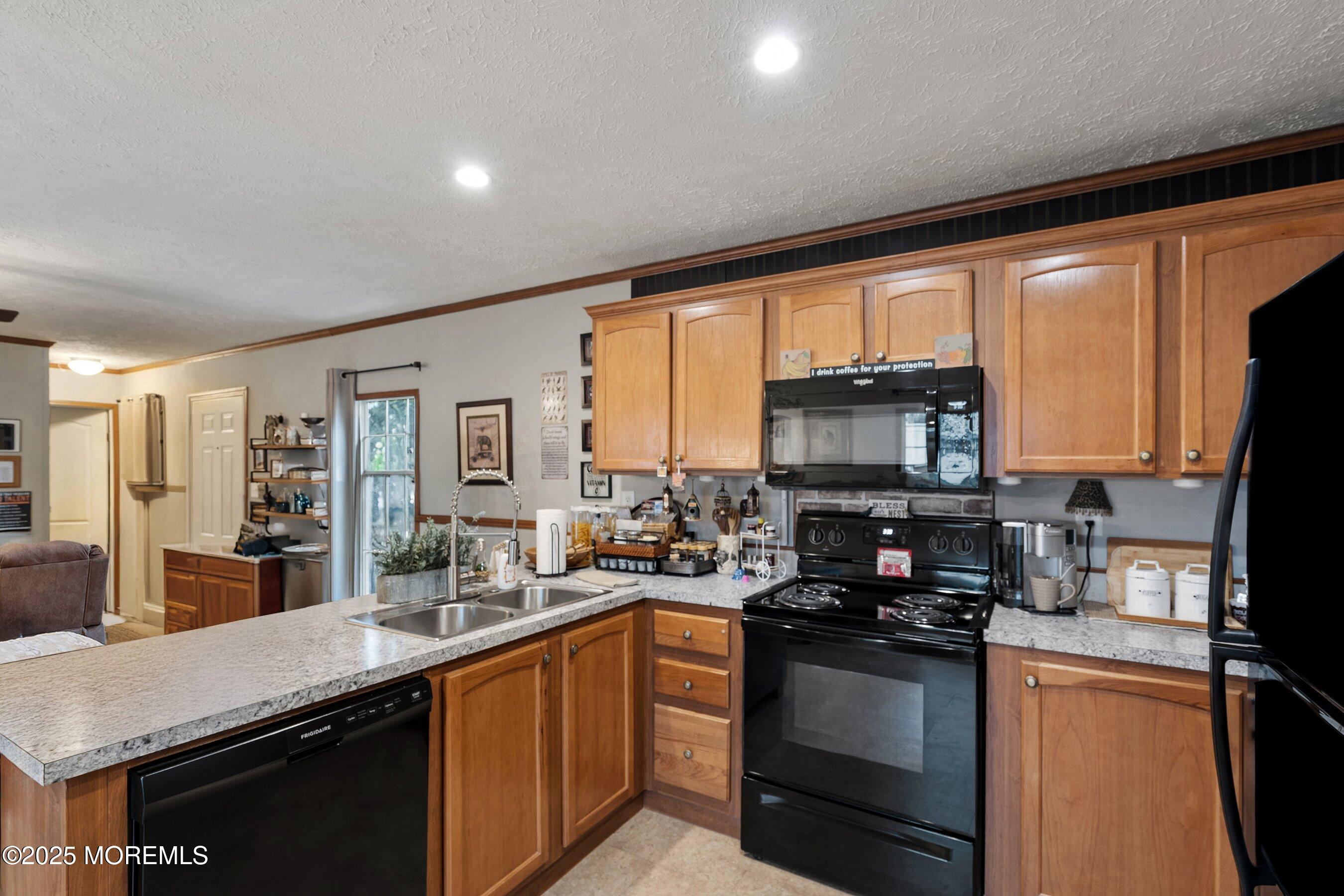 45 Beaver Avenue Whiting, NJ 08759 - Photo 7 of 19 07-Kitchen 1B