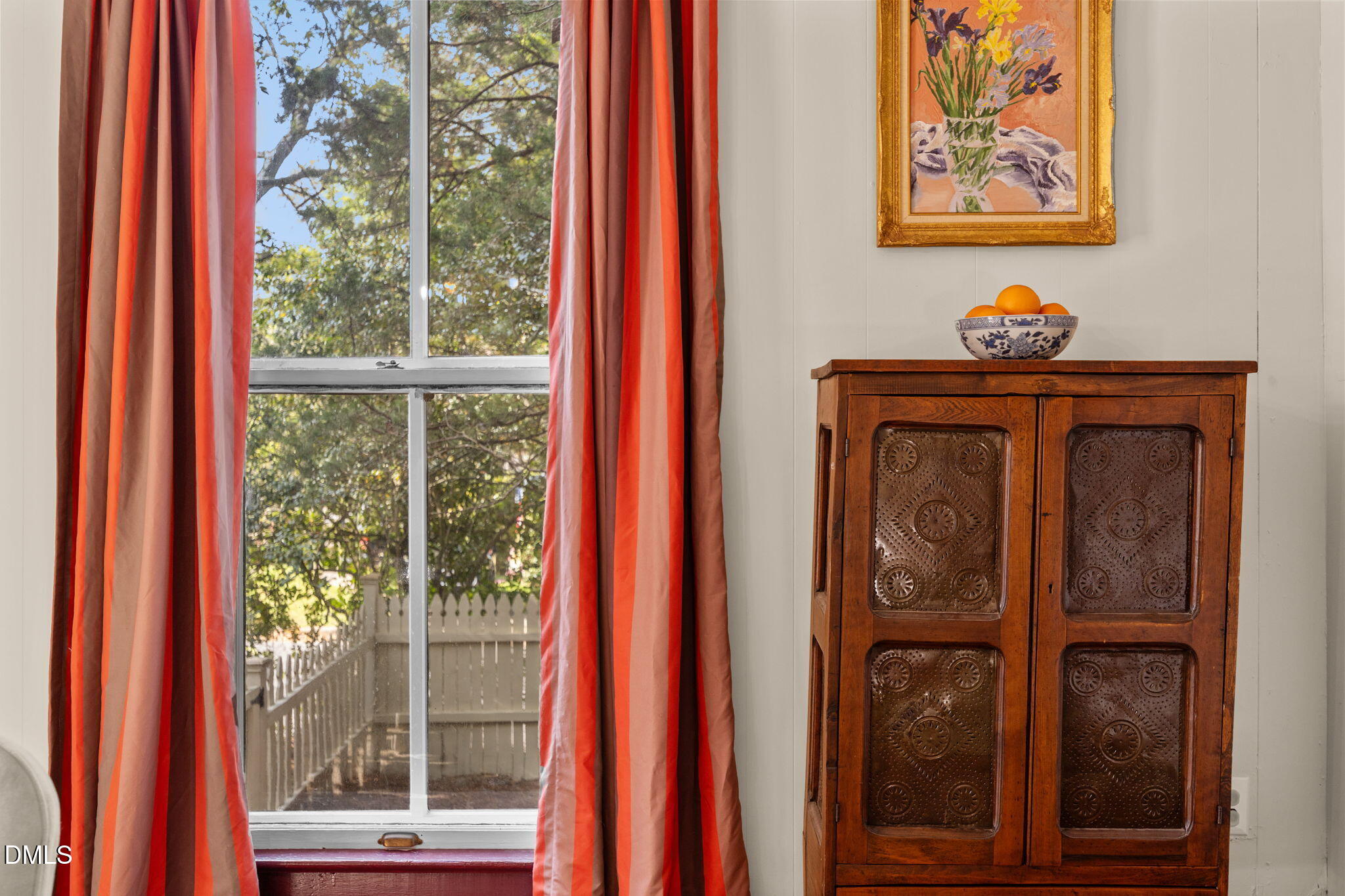 554 South Main Street Wake Forest, NC 27587 - Photo 22 of 78 a view of a window of the house