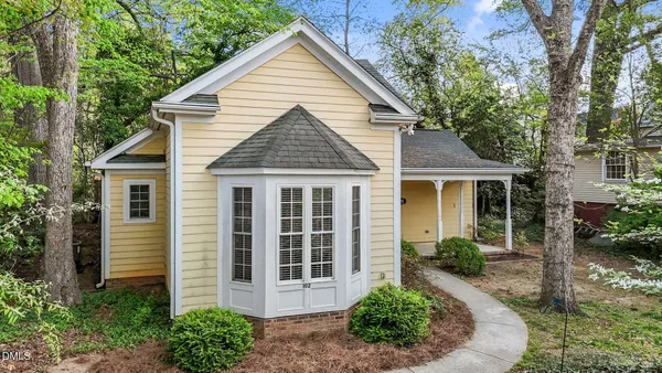 $750,000 | 554 South Main Street, Wake Forest, NC 27587