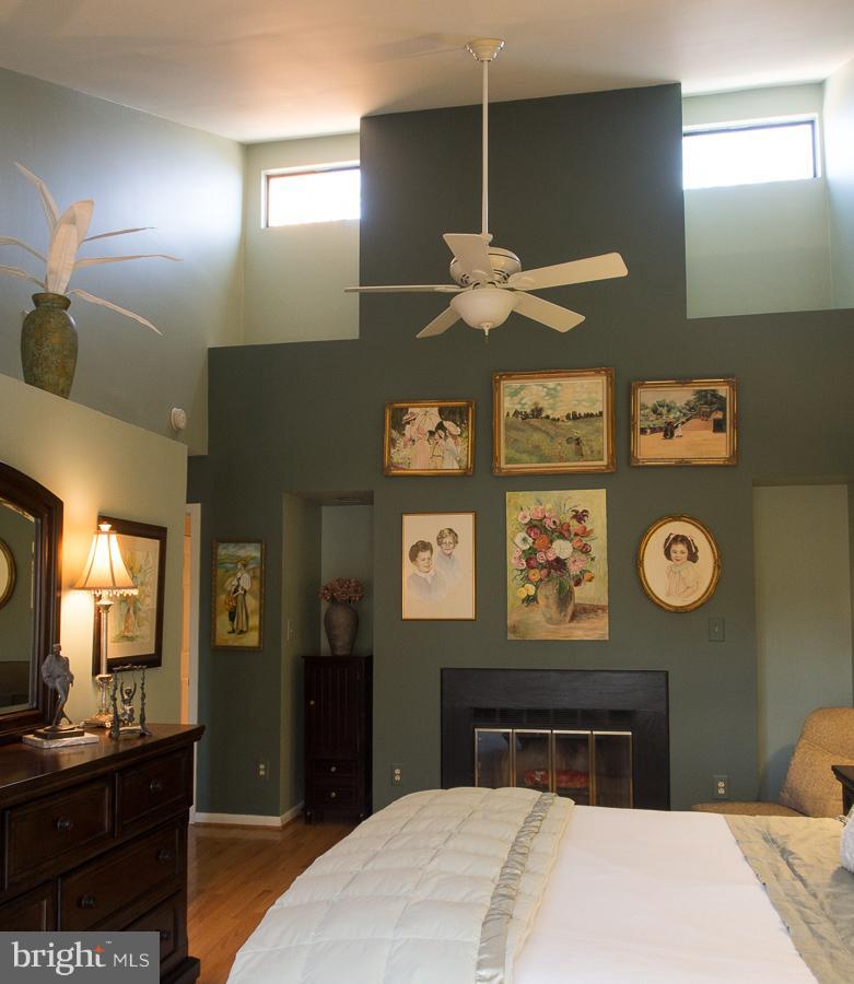 2228 Cedar Cove Court Reston, VA 20191 - Photo 12 of 27 Bedroom (Master)