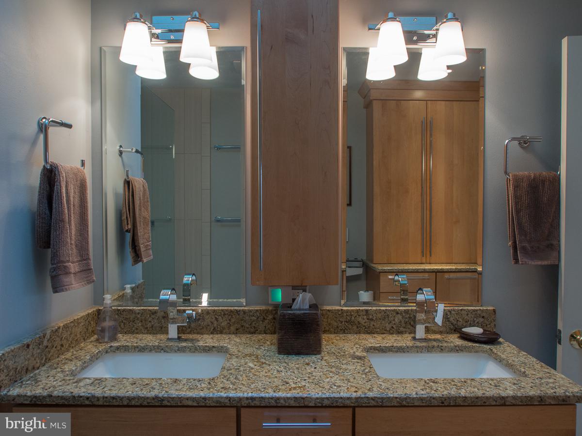 2228 Cedar Cove Court Reston, VA 20191 - Photo 13 of 27 Bedroom (Master)