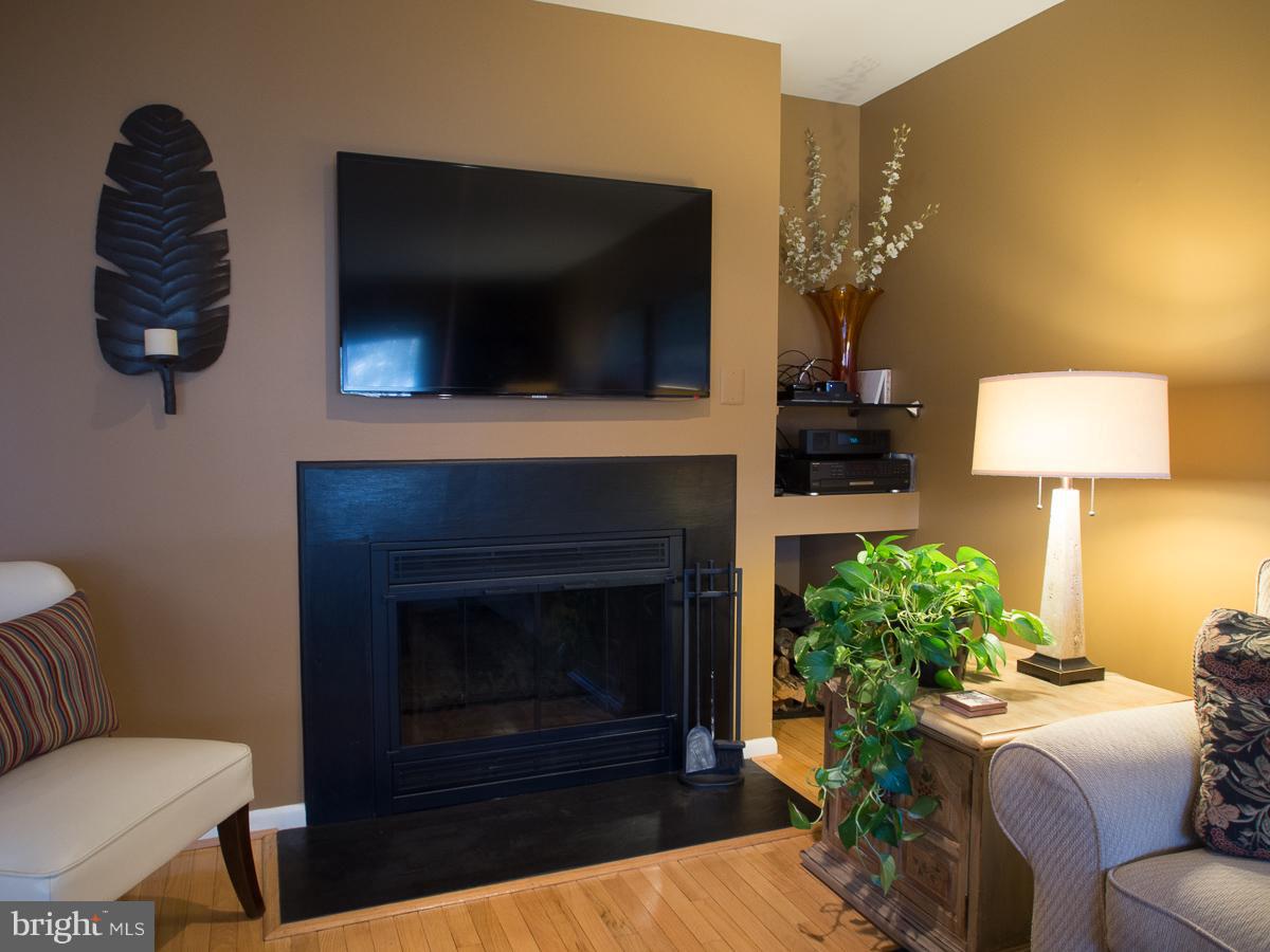 2228 Cedar Cove Court Reston, VA 20191 - Photo 10 of 27 Bath