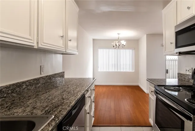 $3,850 | 1122 9th Street, Unit 4, Santa Monica, CA 90403