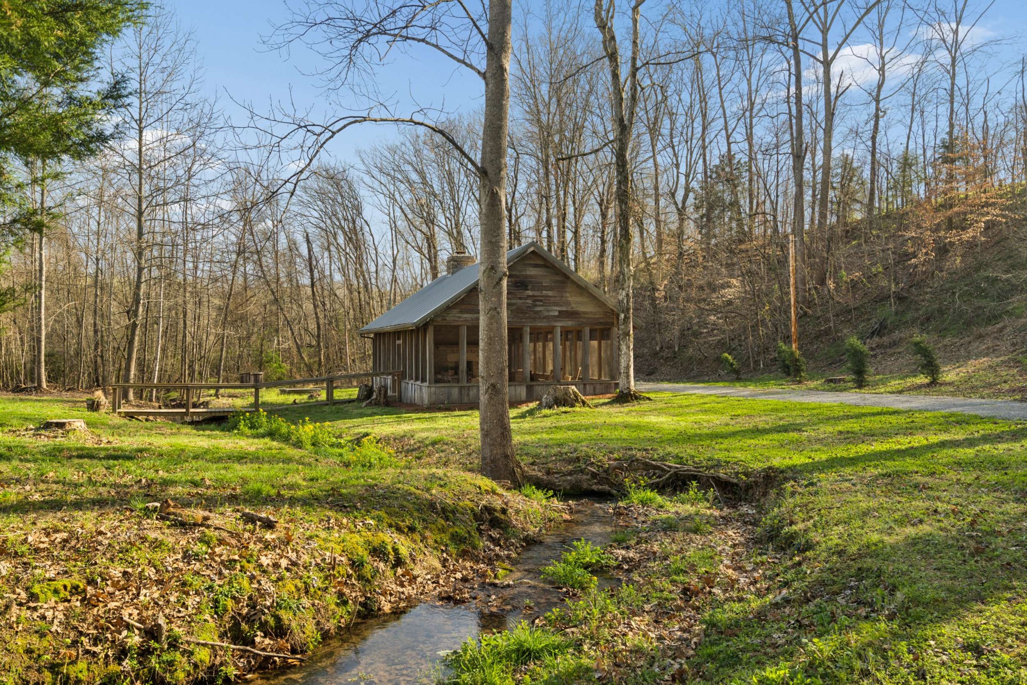 697 Johnson Branch Road Williamsport, TN 38487 - Photo 12 of 31 Gallery Image 12