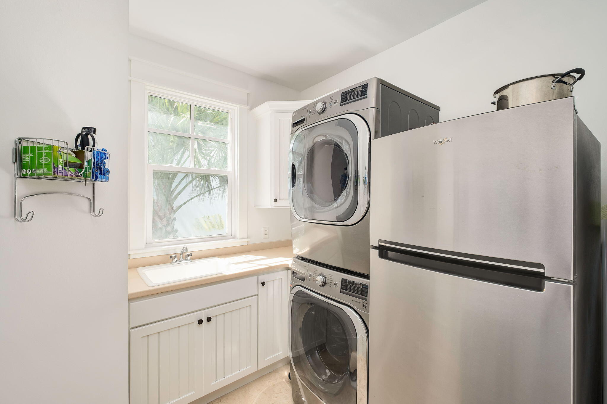 8035 East County Highway 30A Inlet Beach, FL 32461 - Photo 28 of 37 Laundry Room