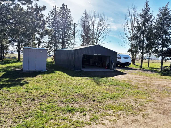 a house view with a outdoor space
