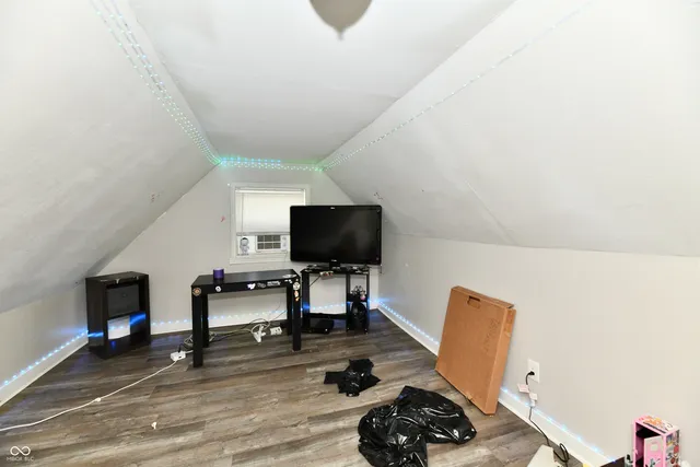 $160,000 | 507 South Pennsylvania Street, Greenfield, IN 46140