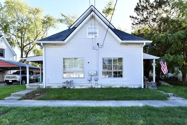 $160,000 | 507 South Pennsylvania Street, Greenfield, IN 46140