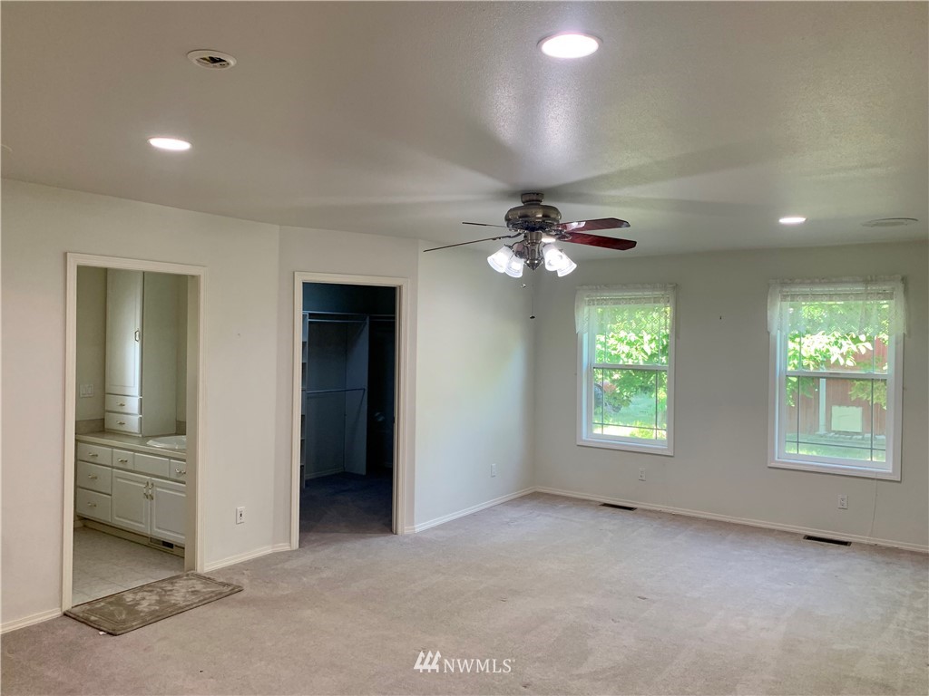 5703 Ahtanum Road Yakima, WA 98903 - Photo 13 of 39 Gallery Image 13