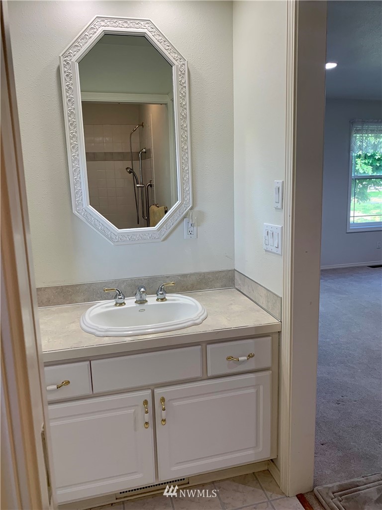 5703 Ahtanum Road Yakima, WA 98903 - Photo 17 of 39 Gallery Image 17