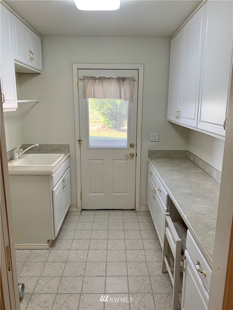 5703 Ahtanum Road Yakima, WA 98903 - Photo 32 of 39 Gallery Image 32