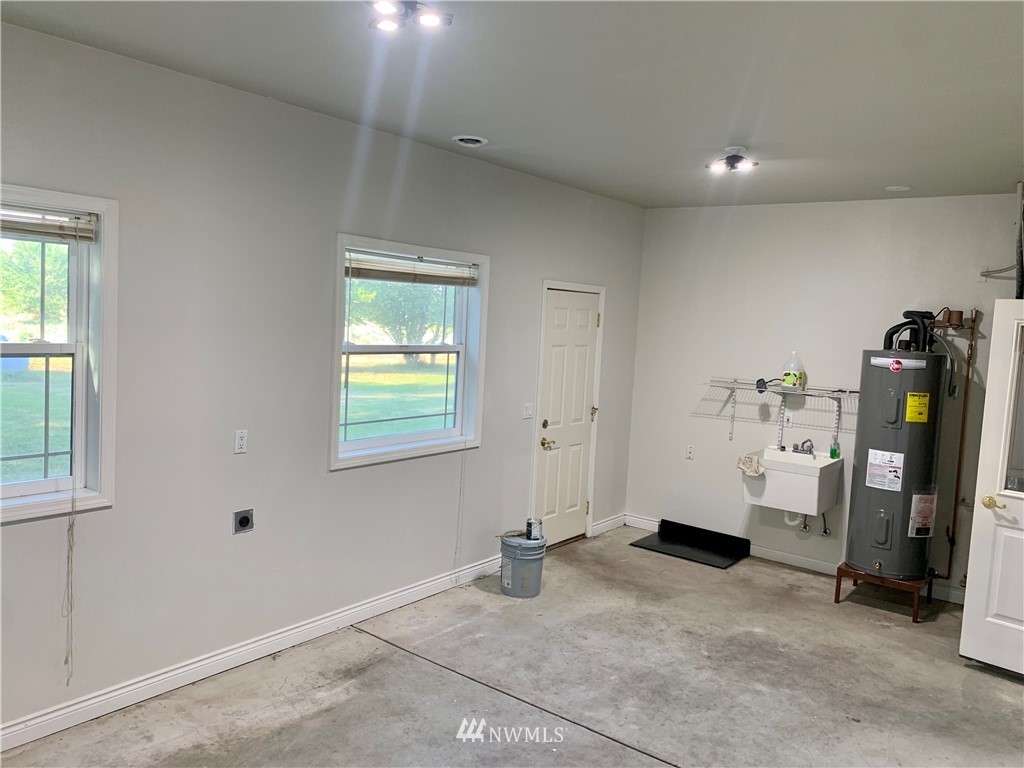 5703 Ahtanum Road Yakima, WA 98903 - Photo 34 of 39 Gallery Image 34