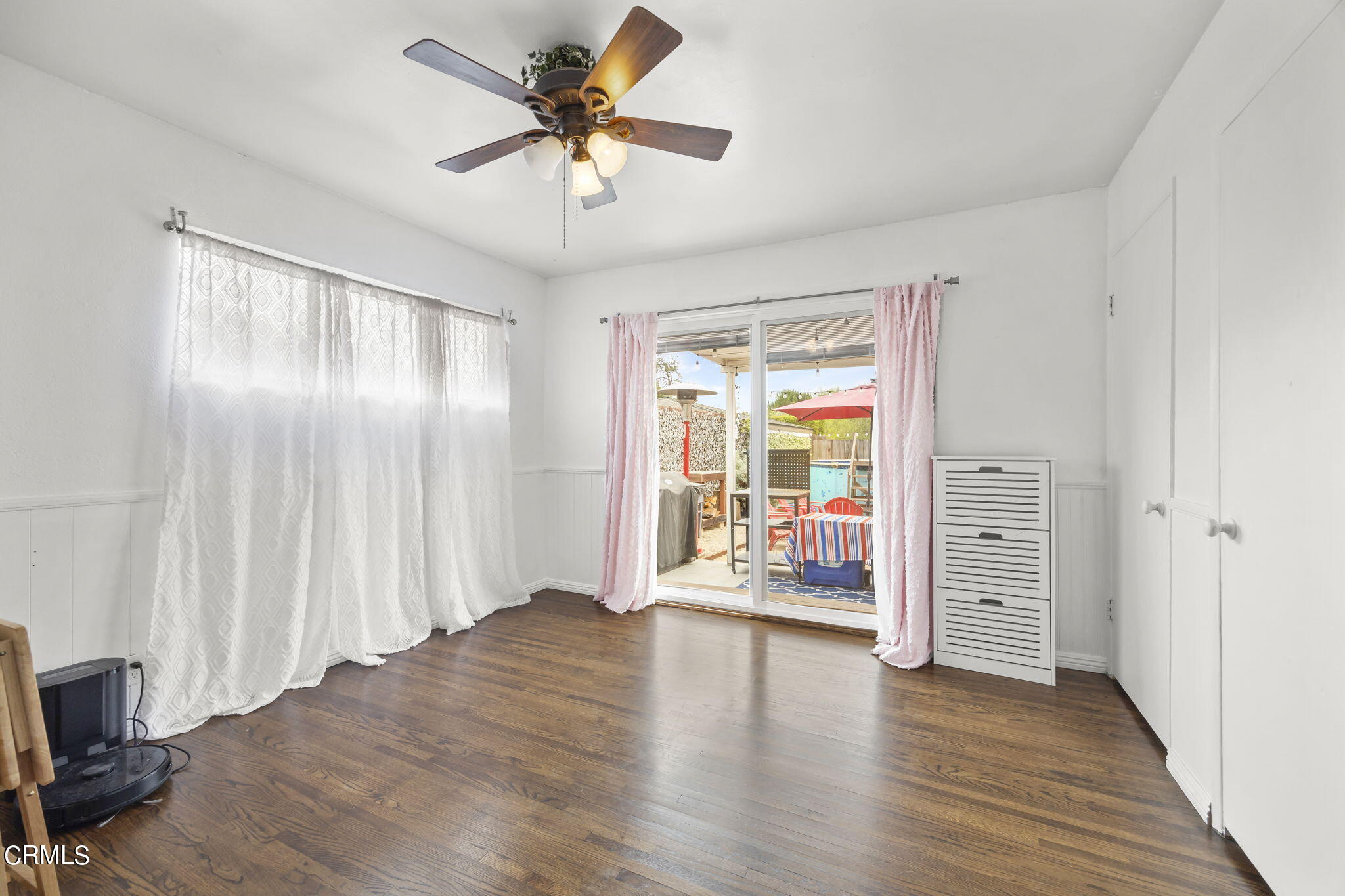 929 Devereux Drive Ojai, CA 93023 - Photo 24 of 40 a view of an empty room with a window
