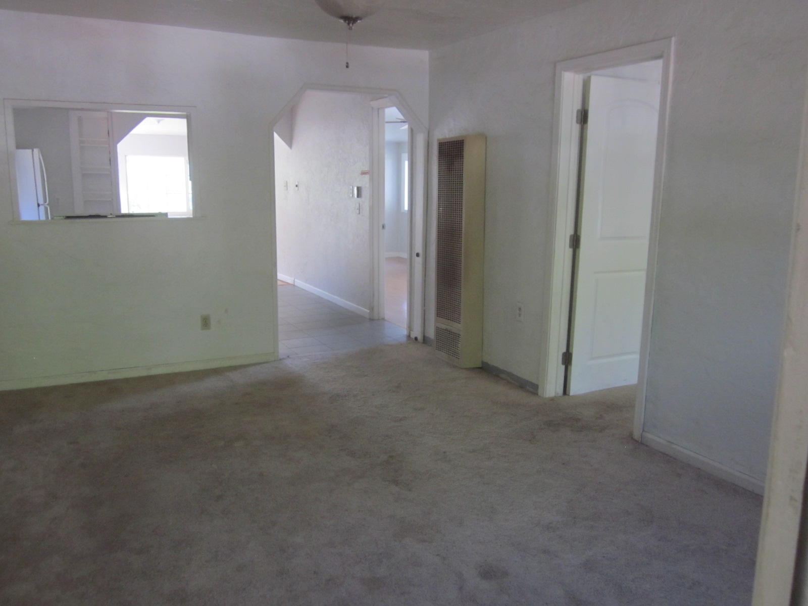 14641 Spring Branch Road Redding, CA 96003 - Photo 3 of 11 IMG_4899