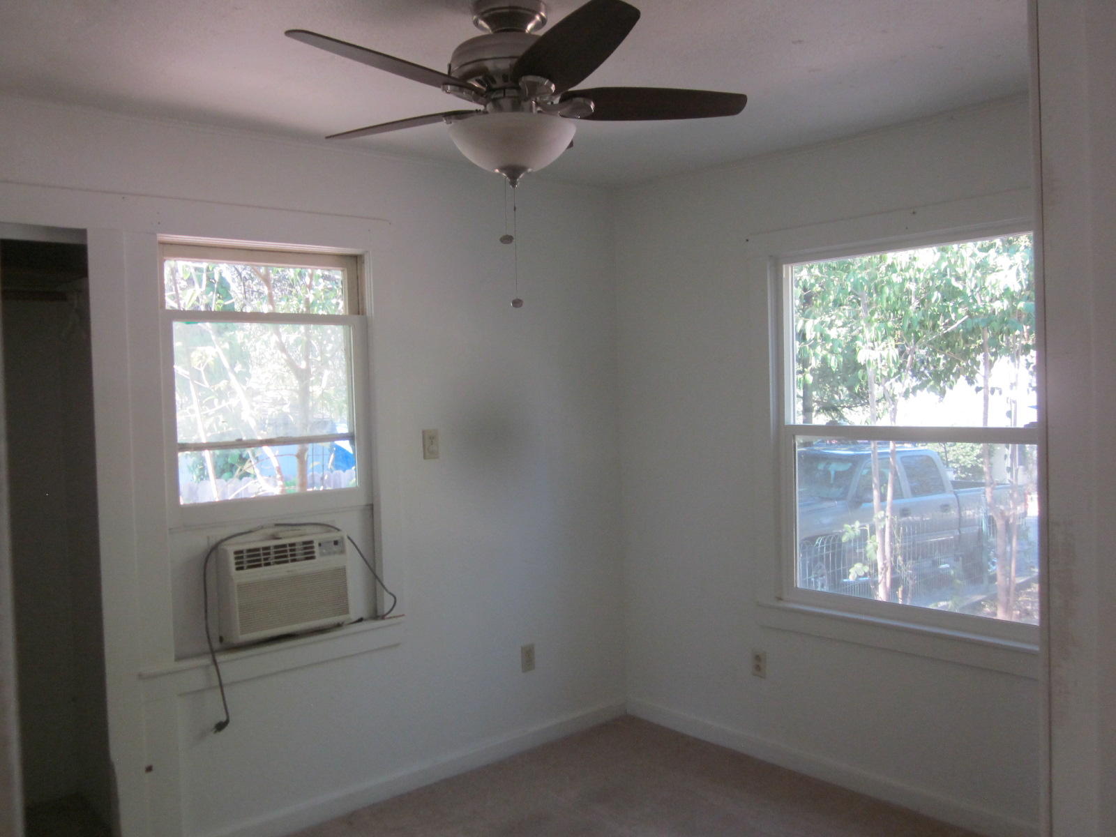 14641 Spring Branch Road Redding, CA 96003 - Photo 5 of 11 IMG_4894