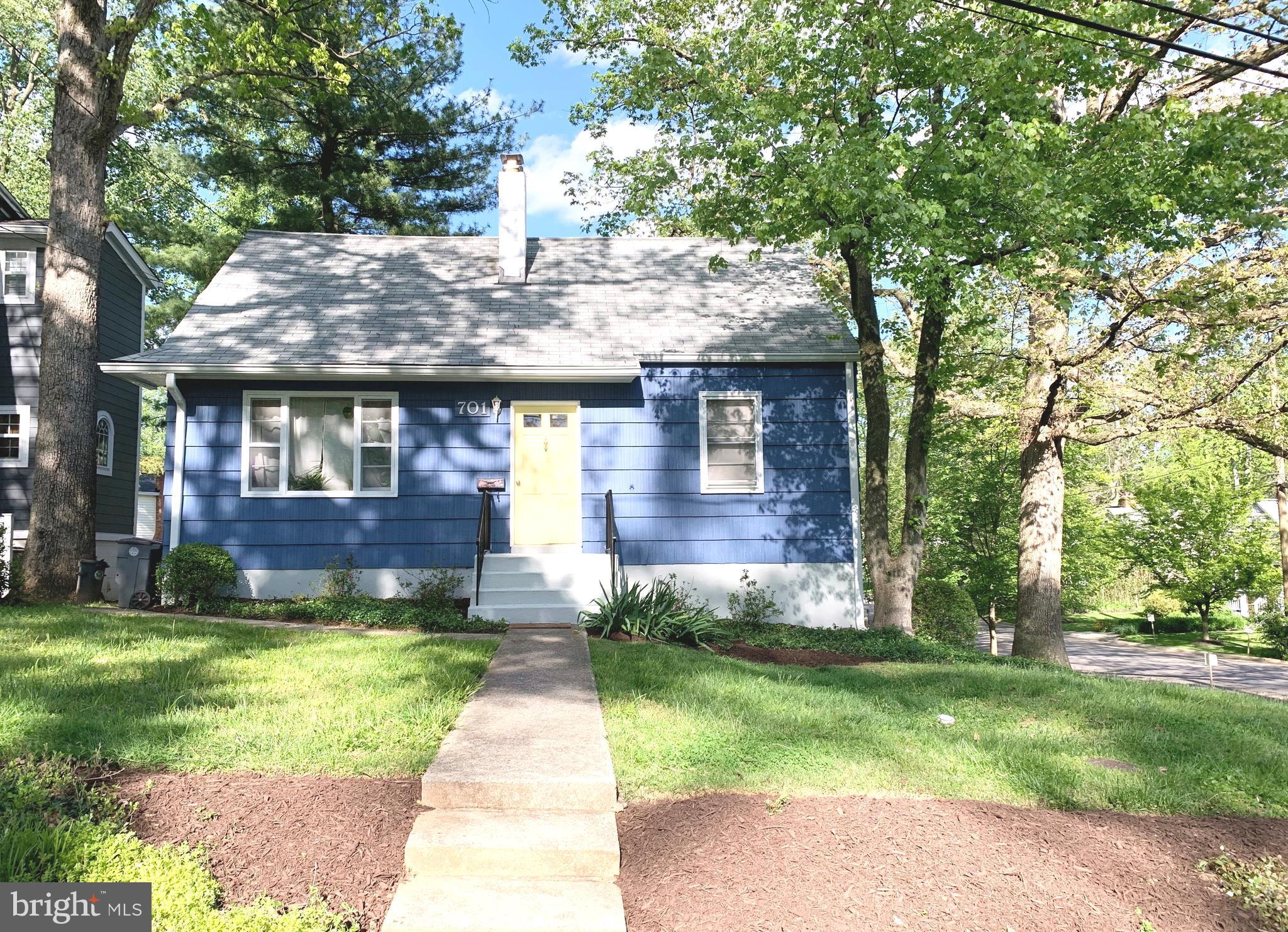 Charming Classic  Cape in Coveted Roxboro