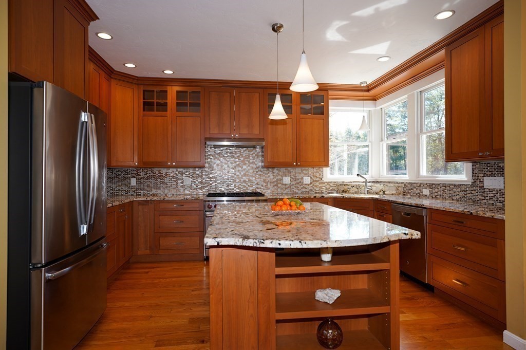 163 Mossman Road Sudbury, MA 01776 - Photo 5 of 42 Gallery Image 5