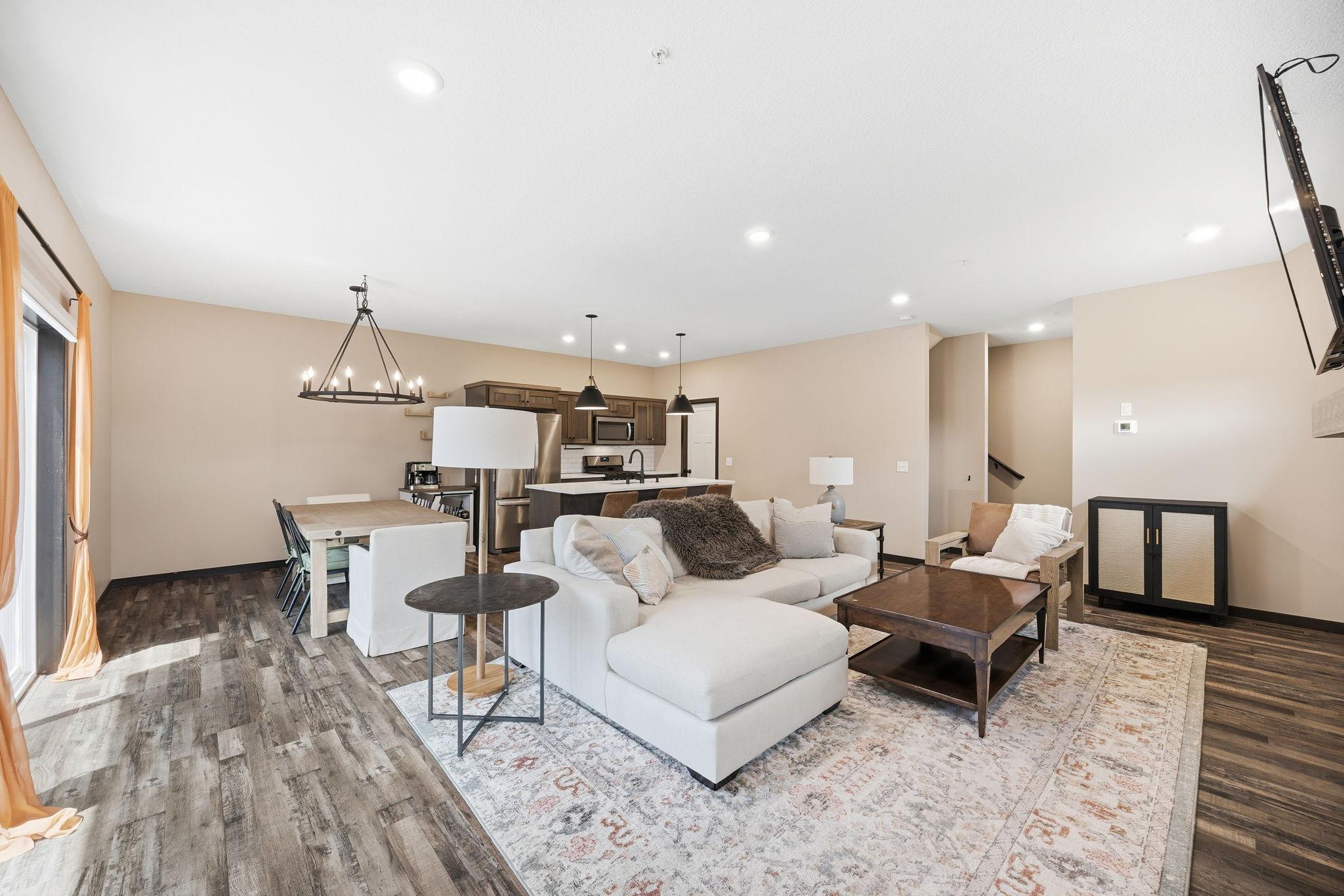 10259 3rd Street Northeast, Unit B Minneapolis, MN 55434 - Photo 8 of 22