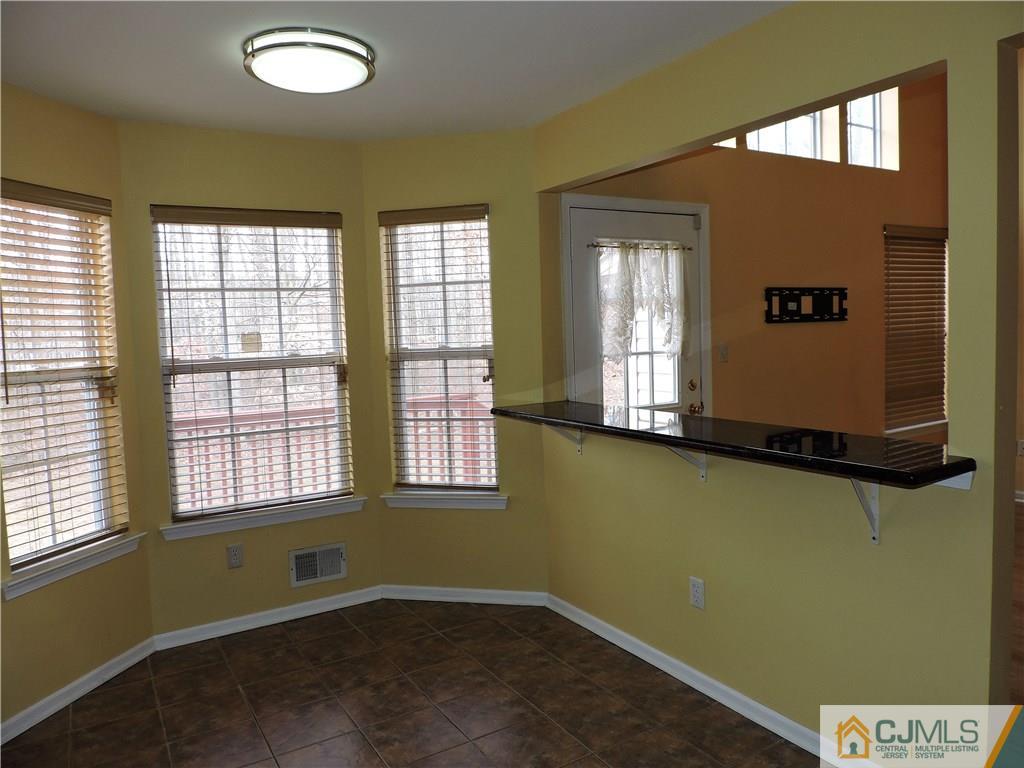 206 Hawthorne Road North Brunswick, NJ 08902 - Photo 9 of 24