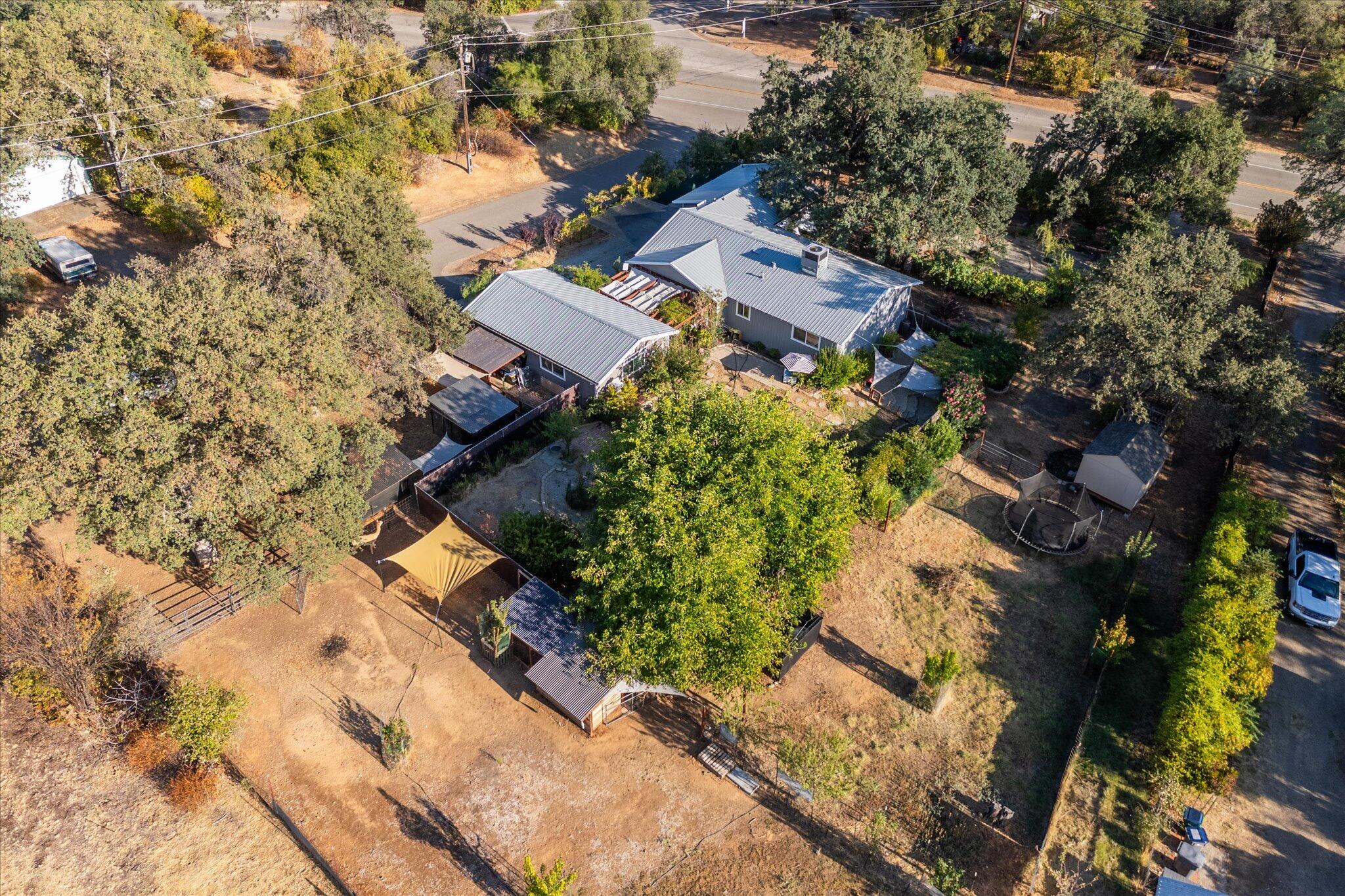 9362 Placer Road Redding, CA 96001 - Photo 31 of 71 45-Biggerflow Real Estate Media-45