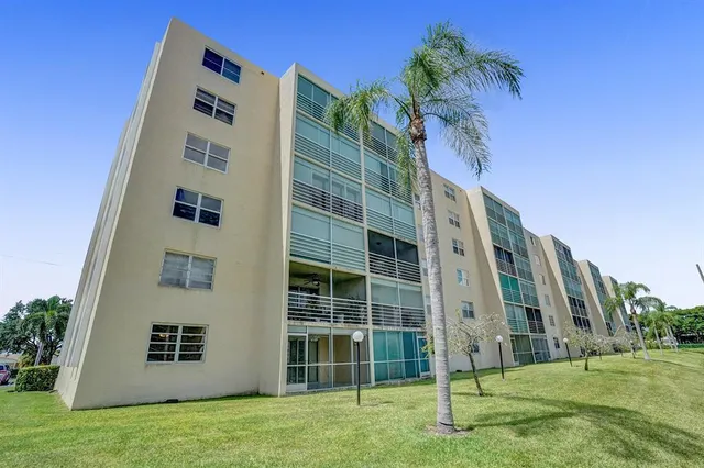 a view of porch with patio