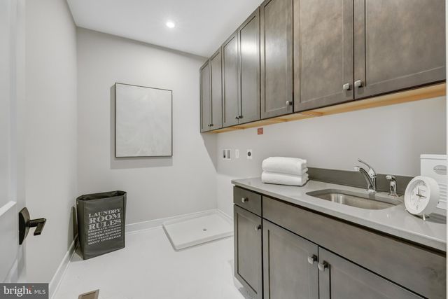 $2,229,900 | 3013 North Toronto Street, Arlington, VA 22213