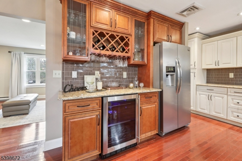 22 Cooper Lane Chester, NJ 07930 - Photo 16 of 35