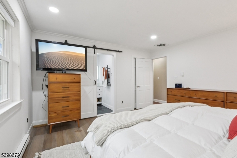 22 Cooper Lane Chester, NJ 07930 - Photo 20 of 35